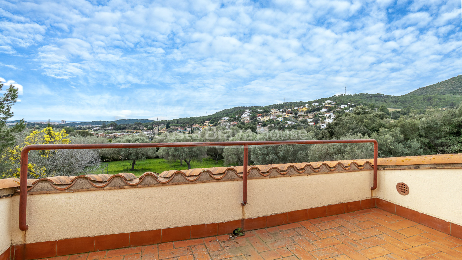 Rustic house with pool in Vall-llobrega, Costa Brava