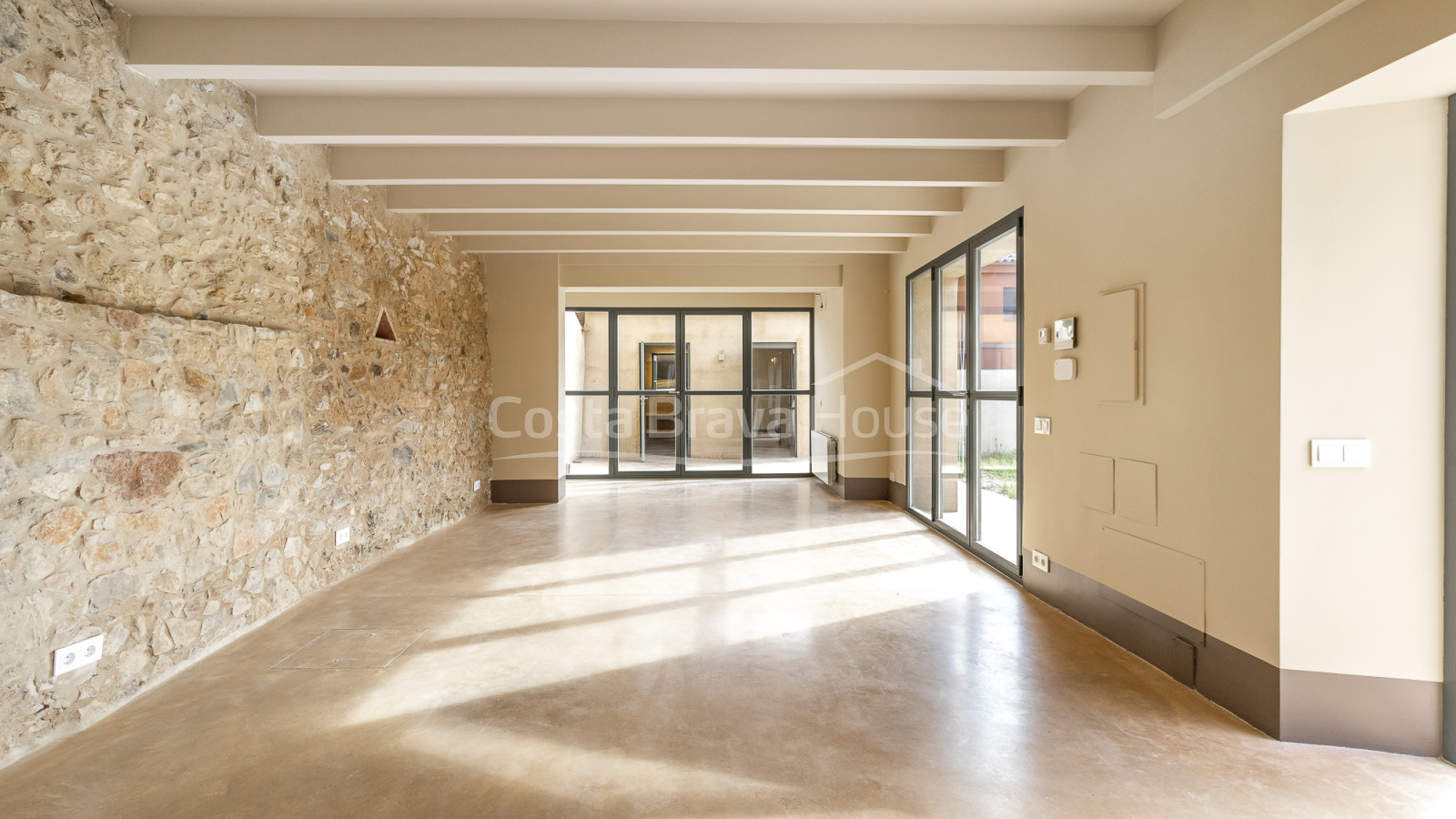 Casa de pueblo en Palafrugell con piscina y jardín